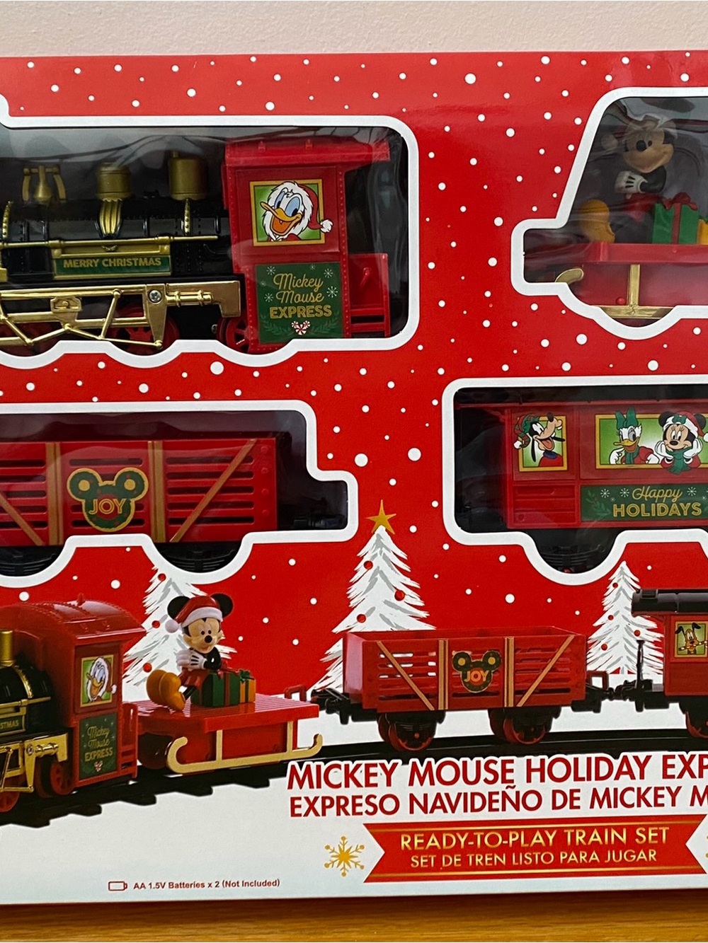 2021 Disney Mickey Mouse Holiday Express Train Set Lights & Sounds, NEW